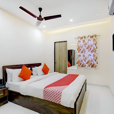 Hotel Blue Leaf راجكوت المظهر الخارجي الصورة
