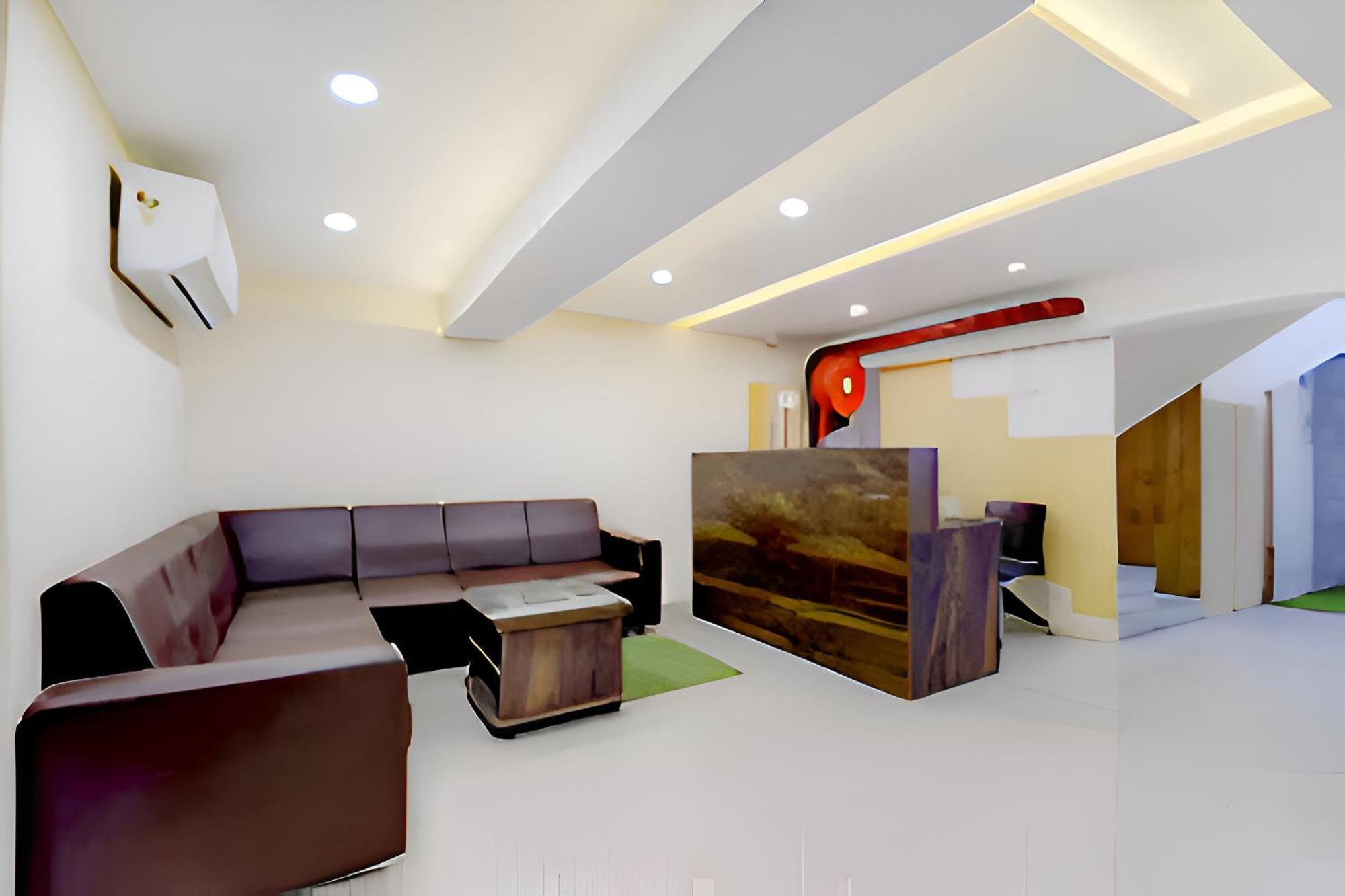 Hotel Blue Leaf راجكوت المظهر الخارجي الصورة